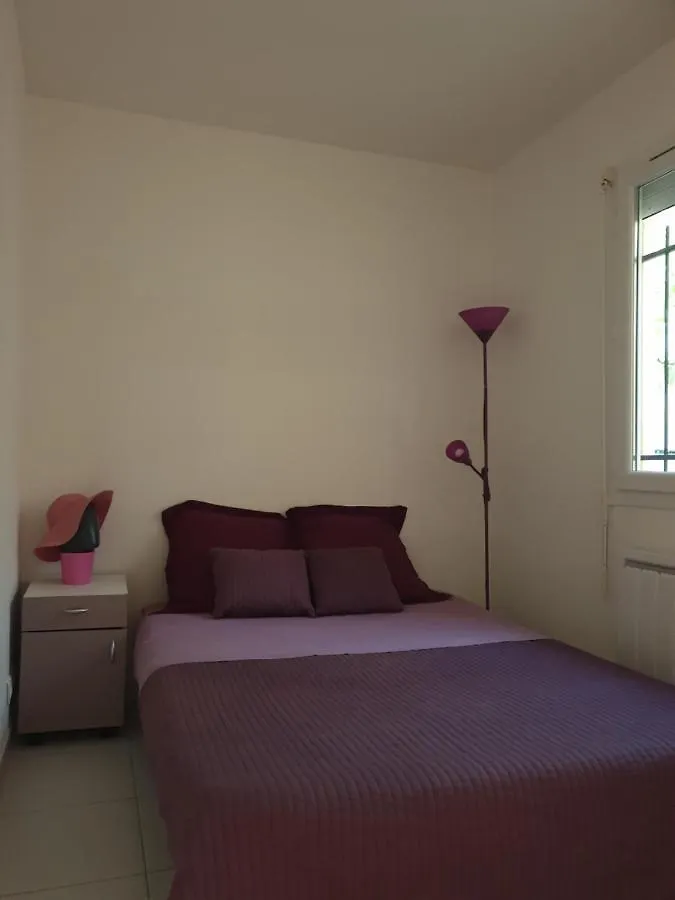 Villa A 10M De La Plage De Sable Vallauris 0*,  Francia